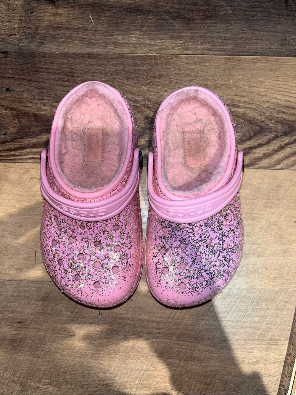 CROCS Kids Pink Glitter Fleece-Lined Clogs
